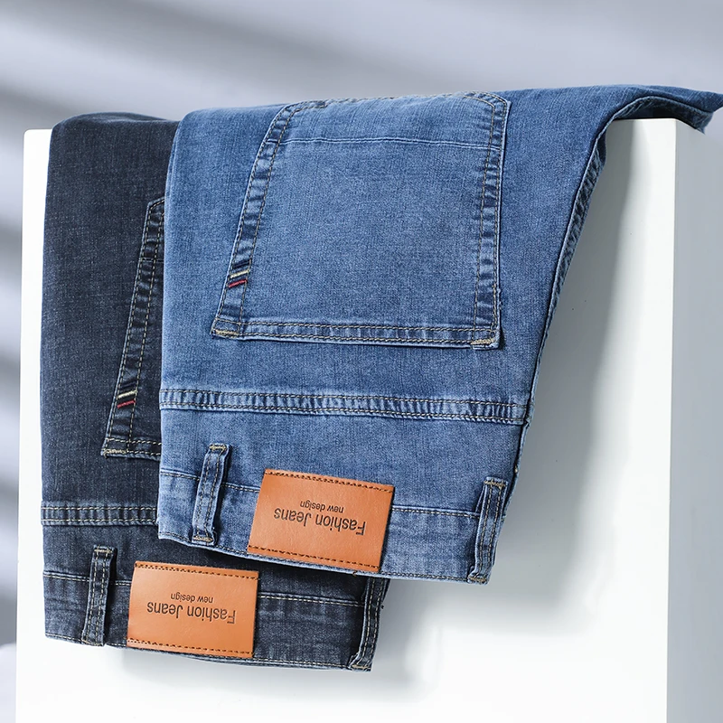 Jeans in Cotone Sottile da Uom - Levis Jeans 501 recensione e prezzo